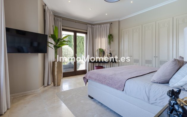 Resale - Villa - Benahavís - Benahavís Centro