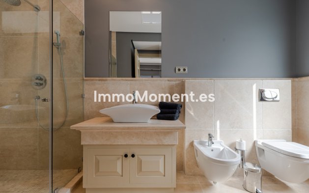 Resale - Villa - Benahavís - Benahavís Centro