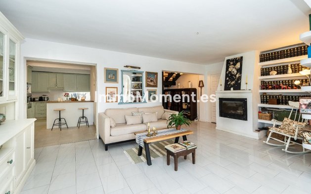 Revente - Villa - Marbella - Río Real