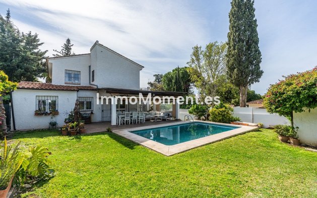 Revente - Villa - Marbella - Río Real