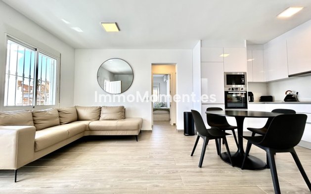 Wiederverkauf - Villa - Orihuela - Villamartin