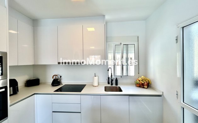 Wiederverkauf - Villa - Orihuela - Villamartin