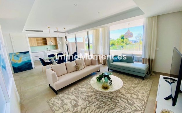 Resale - Apartment - Estepona - New Golden Mile