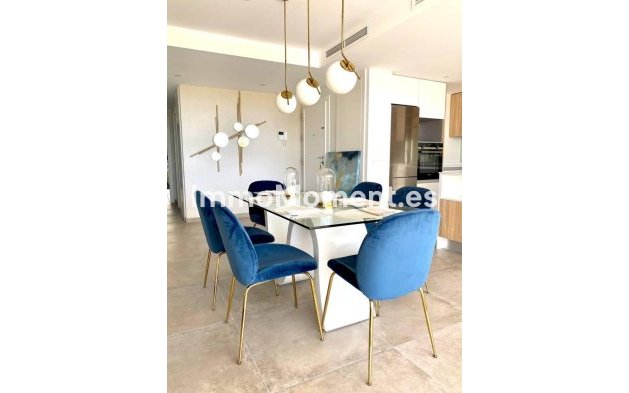 Resale - Apartment - Estepona - New Golden Mile