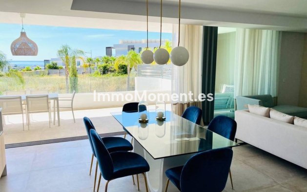 Resale - Apartment - Estepona - New Golden Mile
