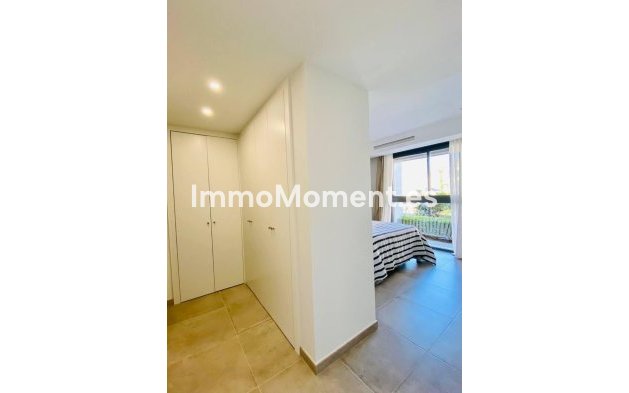 Resale - Apartment - Estepona - New Golden Mile