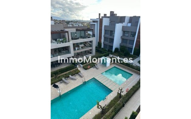 Resale - Apartment - Estepona - New Golden Mile