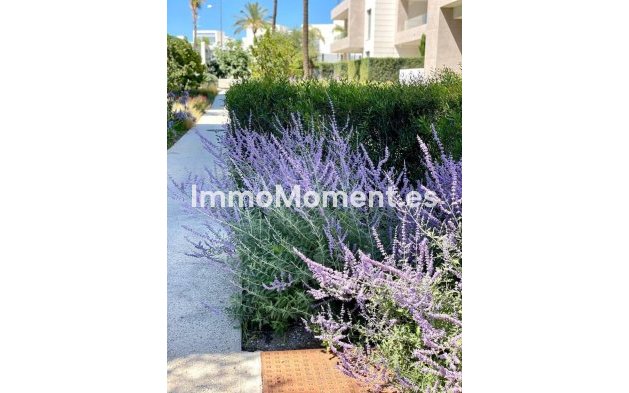 Resale - Apartment - Estepona - New Golden Mile