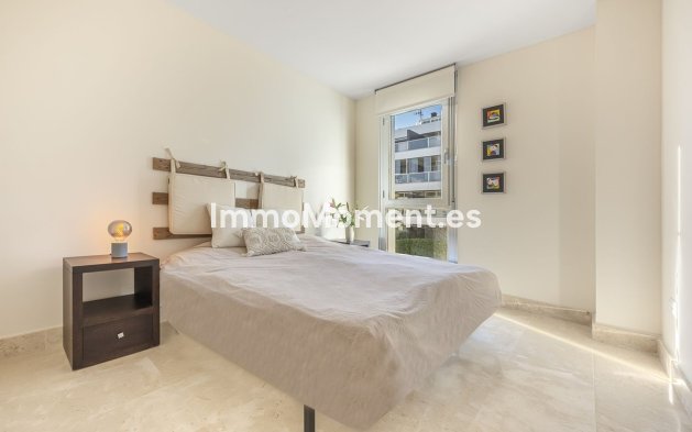 Resale - Apartment - Manilva