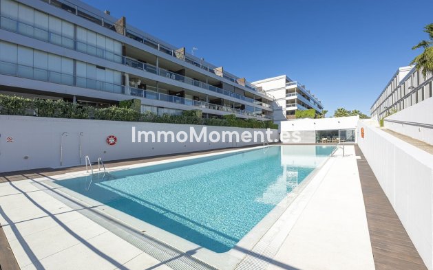 Resale - Apartment - Manilva