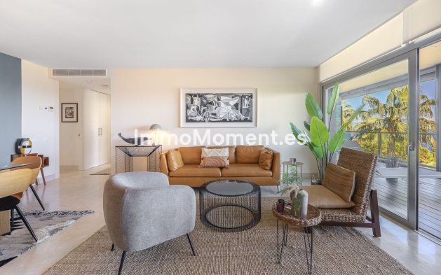 Resale - Apartment - Manilva