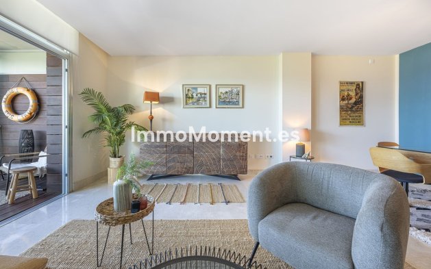 Resale - Apartment - Manilva