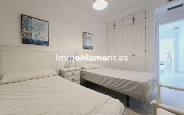 Revente - Appartement - Estepona  - Estepona Centro