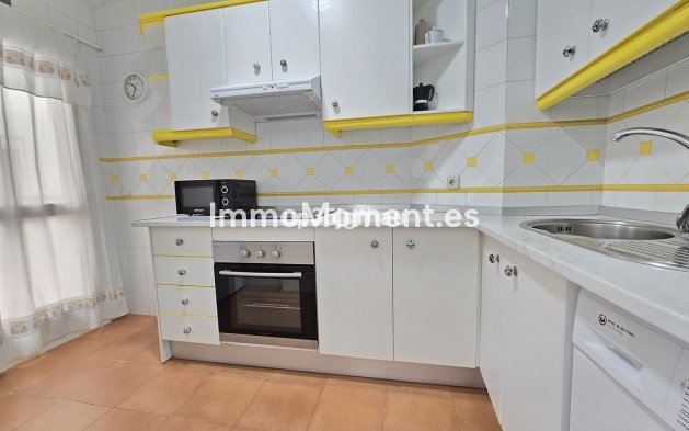 Revente - Appartement - Estepona  - Estepona Centro