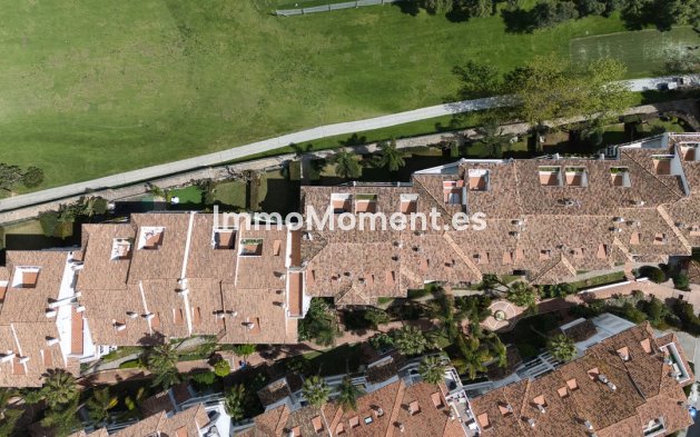 Wiederverkauf - Wohnung - Marbella - Guadalmina Baja