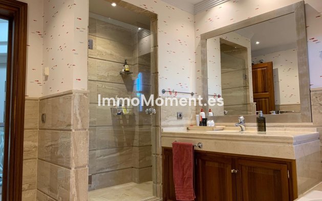 Revente - Villa - Marbella - Sierra Blanca