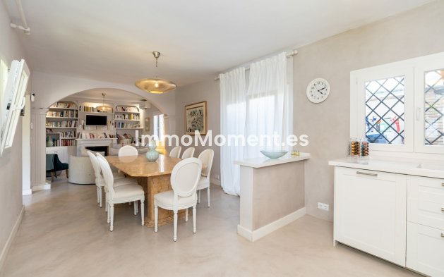 Resale - Villa - Marbella - San Pedro de Alcántara