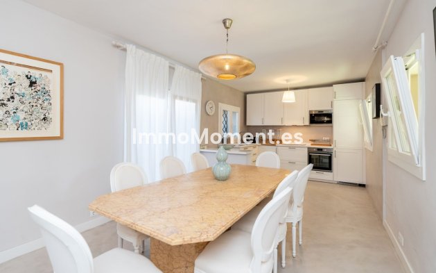 Resale - Villa - Marbella - San Pedro de Alcántara