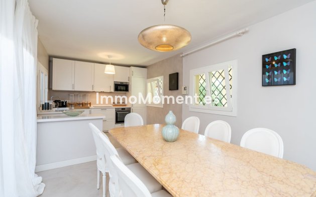 Resale - Villa - Marbella - San Pedro de Alcántara