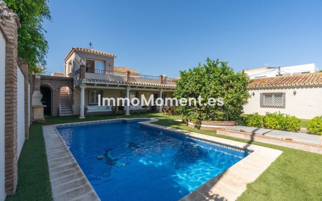 Resale - Villa - Marbella - San Pedro de Alcántara