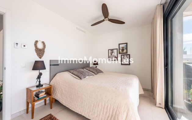 Wiederverkauf - Wohnung - New Golden Mile