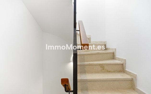 Revente - Maison mitoyenne - Estepona  - Estepona Centro