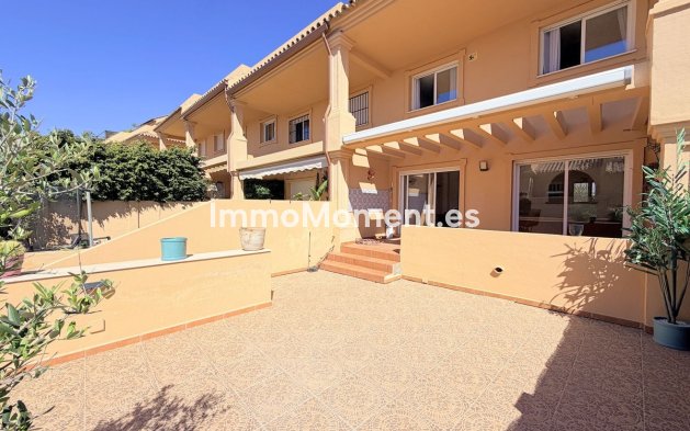Revente - Maison mitoyenne - Estepona  - Estepona Centro