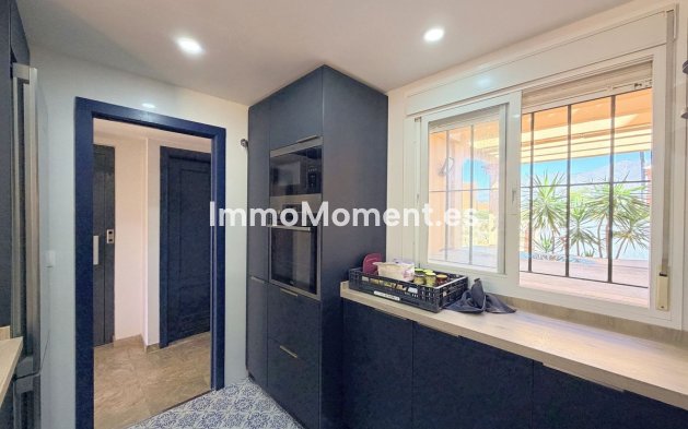 Revente - Maison mitoyenne - Estepona  - Estepona Centro