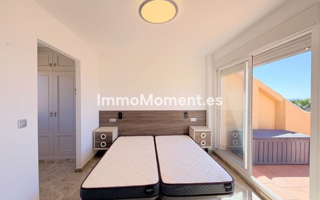 Revente - Maison mitoyenne - Estepona  - Estepona Centro
