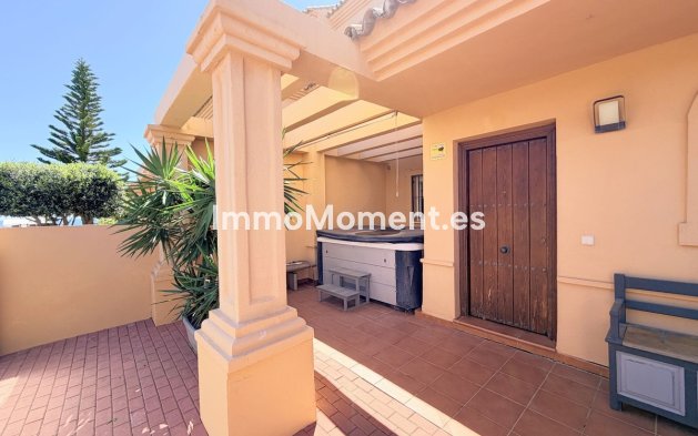 Revente - Maison mitoyenne - Estepona  - Estepona Centro