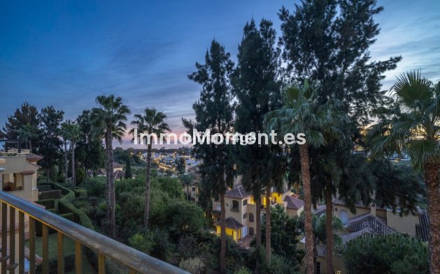 Wiederverkauf - Wohnung - Marbella - Nueva Andalucía