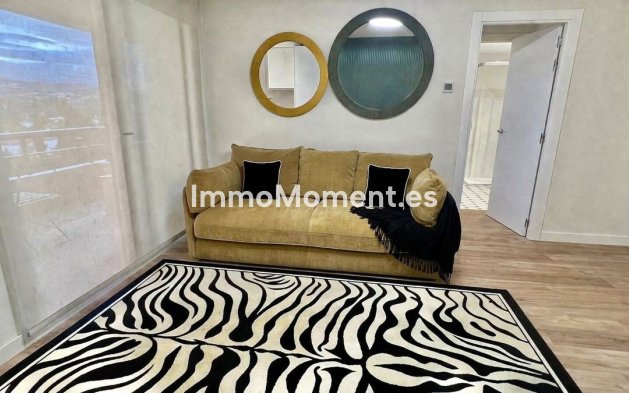 Revente - Appartement - Marbella - Nueva Andalucía