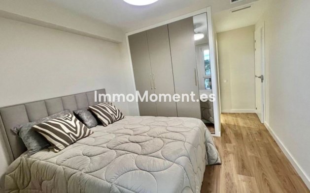 Revente - Appartement - Marbella - Nueva Andalucía