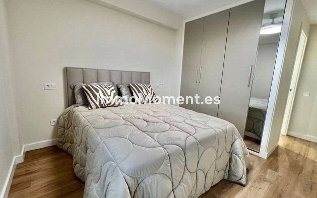 Revente - Appartement - Marbella - Nueva Andalucía