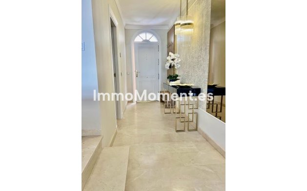 Wiederverkauf - Wohnung - Marbella - Nueva Andalucía