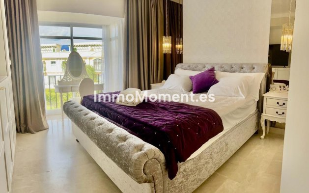 Wiederverkauf - Wohnung - Marbella - Nueva Andalucía