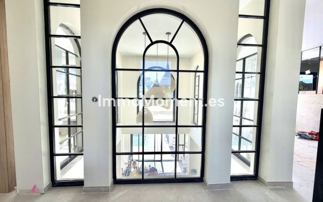 Resale - Villa - Marbella - San Pedro de Alcántara