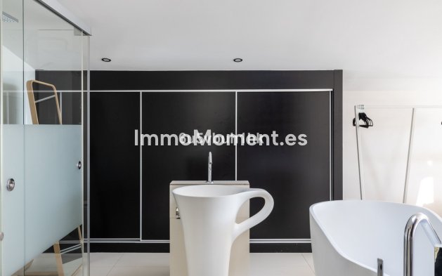 Revente - Villa - Benalmadena - Benalmadena Centro