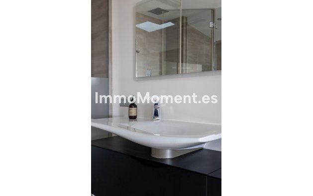 Revente - Villa - Benalmadena - Benalmadena Centro