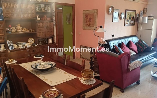 Resale - Apartment - Fuengirola - Fuengirola Centro