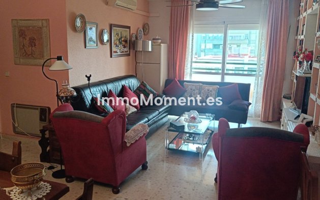 Resale - Apartment - Fuengirola - Fuengirola Centro