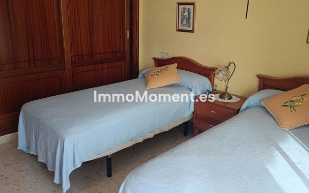 Resale - Apartment - Fuengirola - Fuengirola Centro