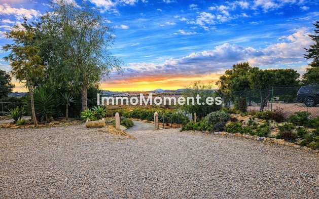 Resale - Villa - Orihuela - Torremendo