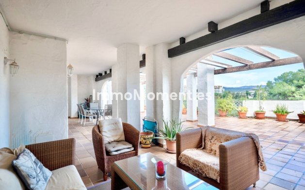 Resale - Apartment - Marbella - Río Real