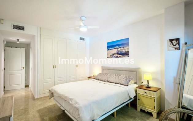 Resale - Apartment - Marbella - Río Real