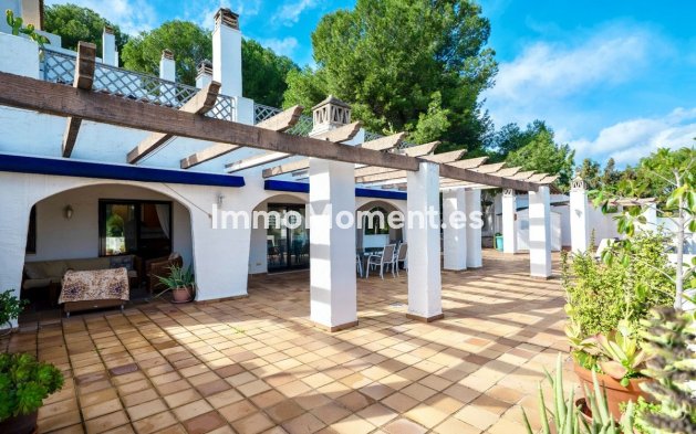 Resale - Apartment - Marbella - Río Real