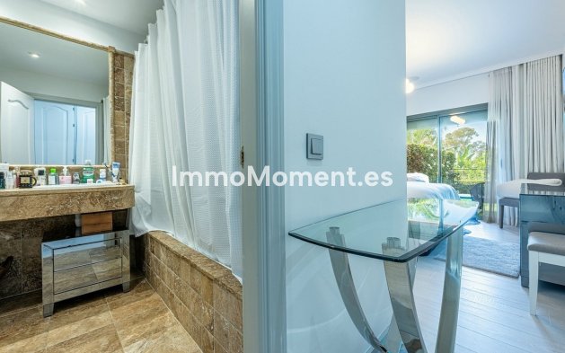 Wiederverkauf - Wohnung - Estepona  - Estepona Centro