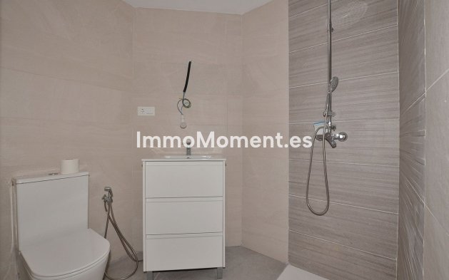 Resale - Apartment - Fuengirola - Fuengirola Centro