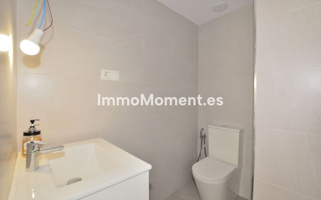 Resale - Apartment - Fuengirola - Fuengirola Centro