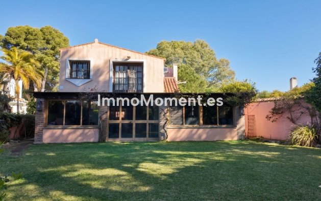 Revente - Villa - Estepona  - Estepona Centro